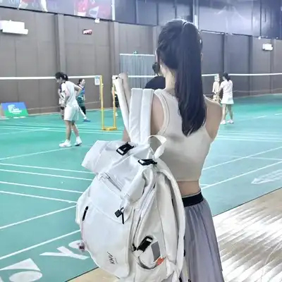 郭静